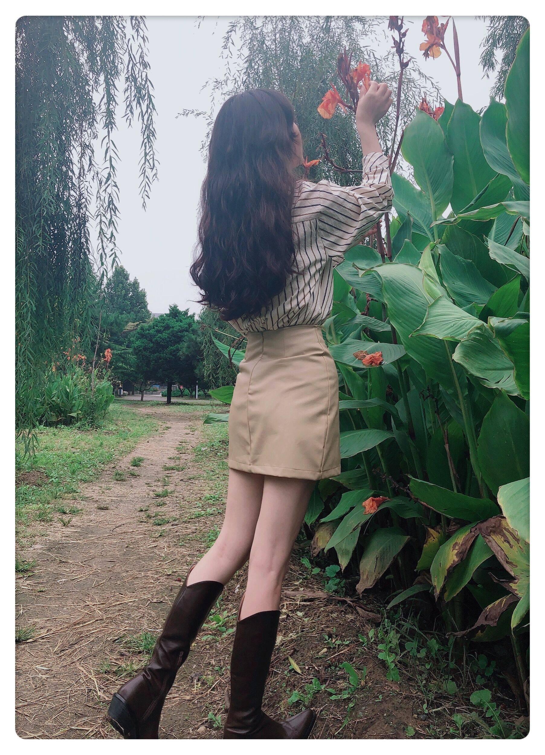 西北的豪放妹，外表淑女反差萌， she~吻69样样来