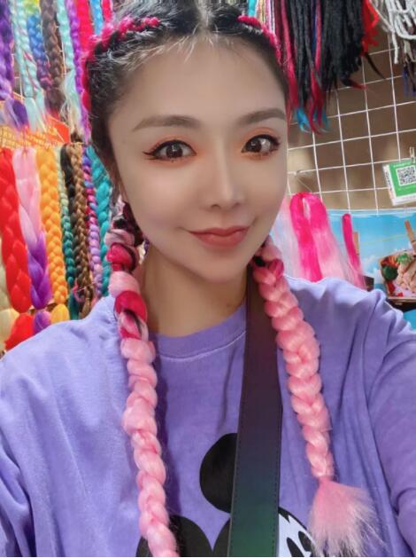 性感多水的导游佩珊