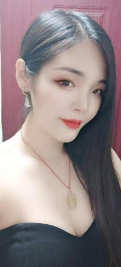 草房新来的苏妹子甜馨