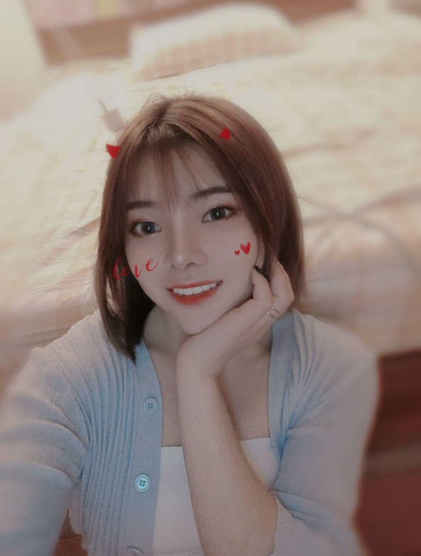 最新验证18岁邻家小妹刚出校园