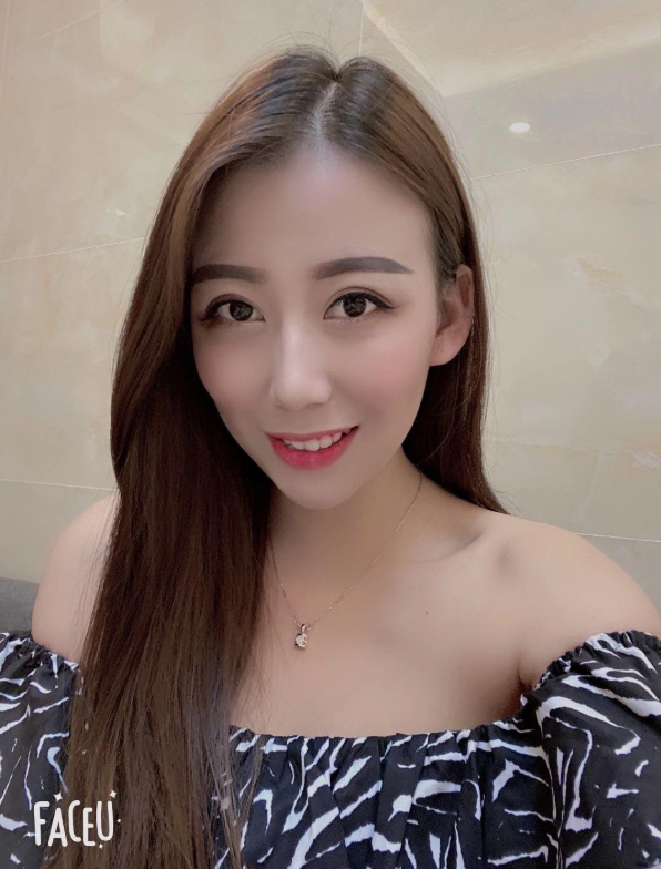 十里河刚来京新入行的活力可爱小萝莉